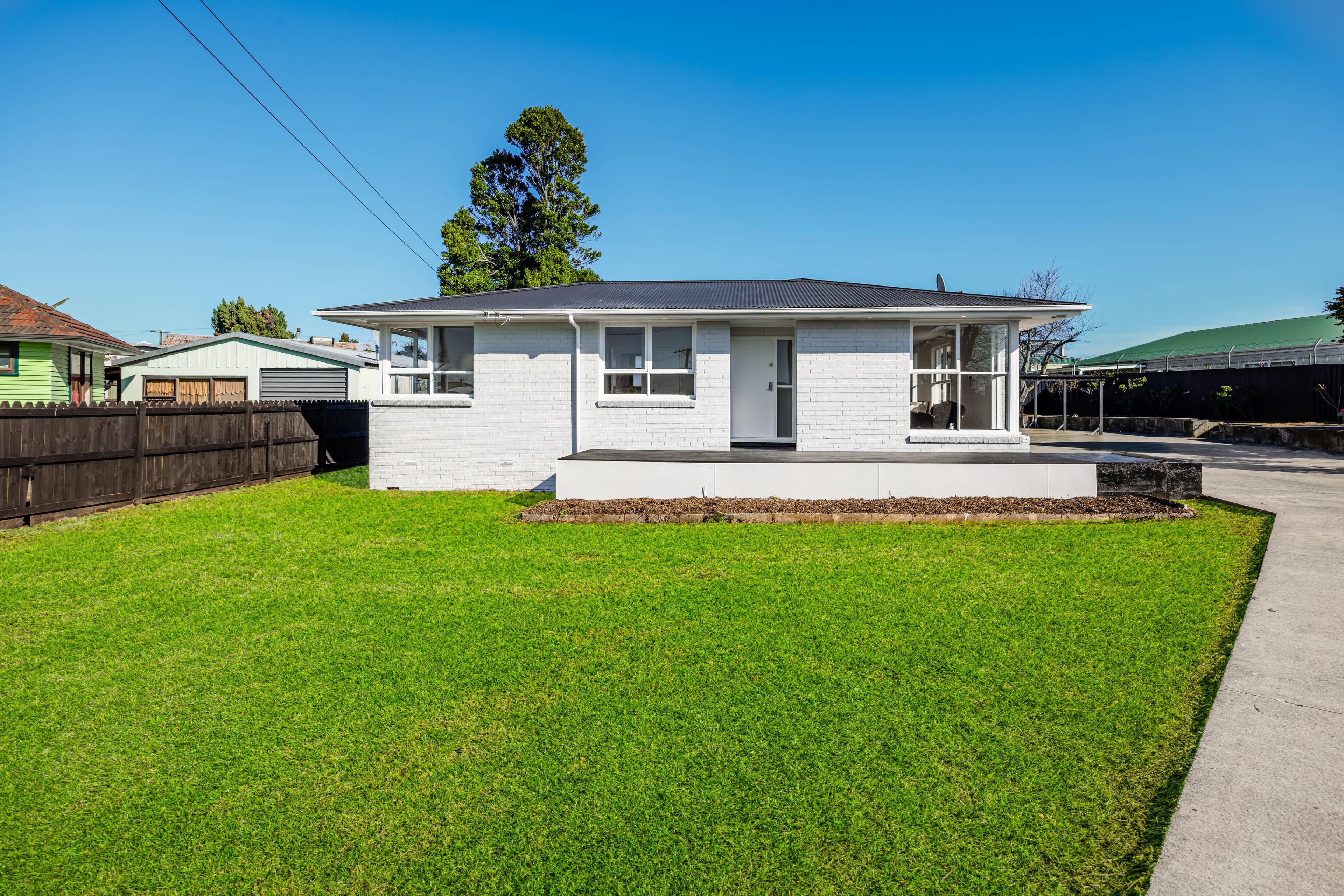 9 Macky Avenue: photo 2