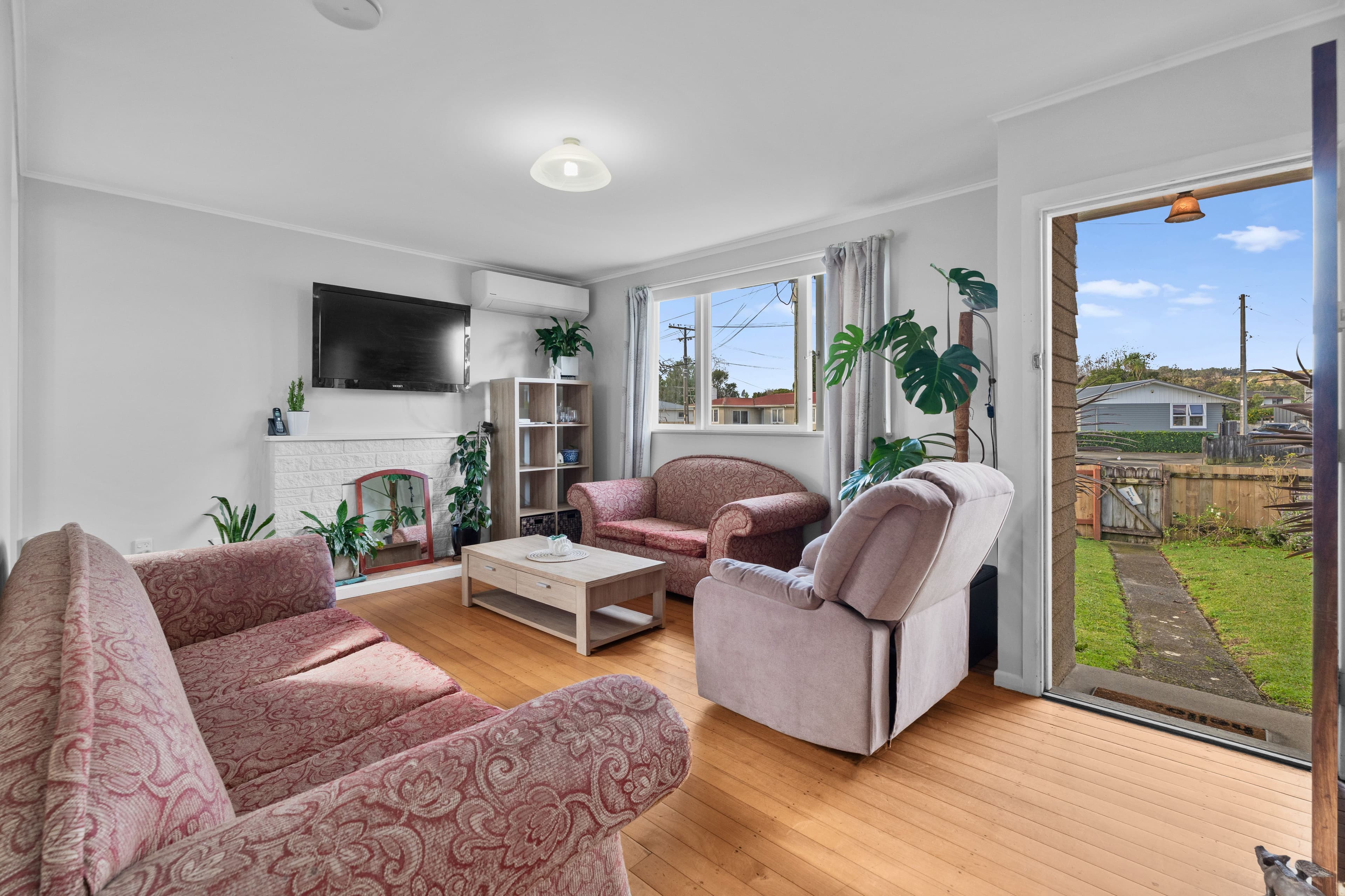 15 Albion Place: photo 3