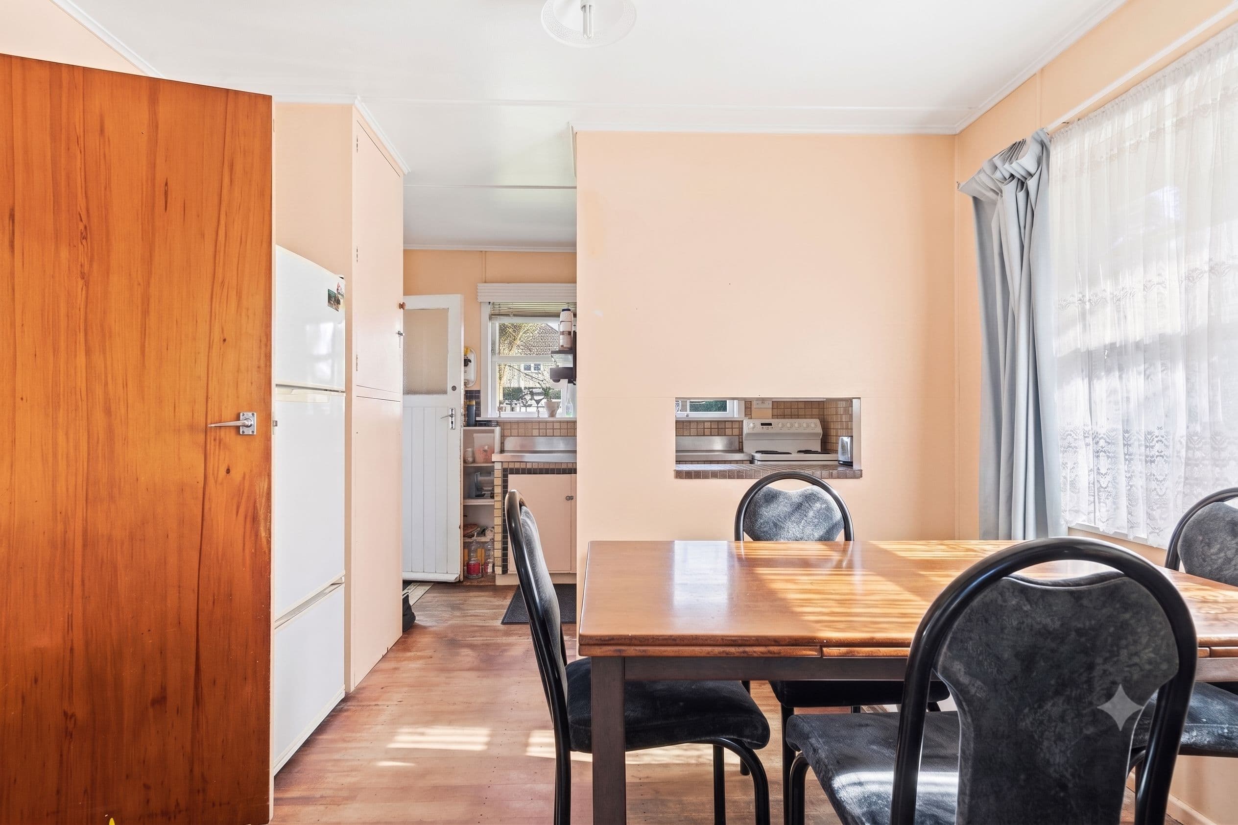 9 Clutha Crescent: photo 13