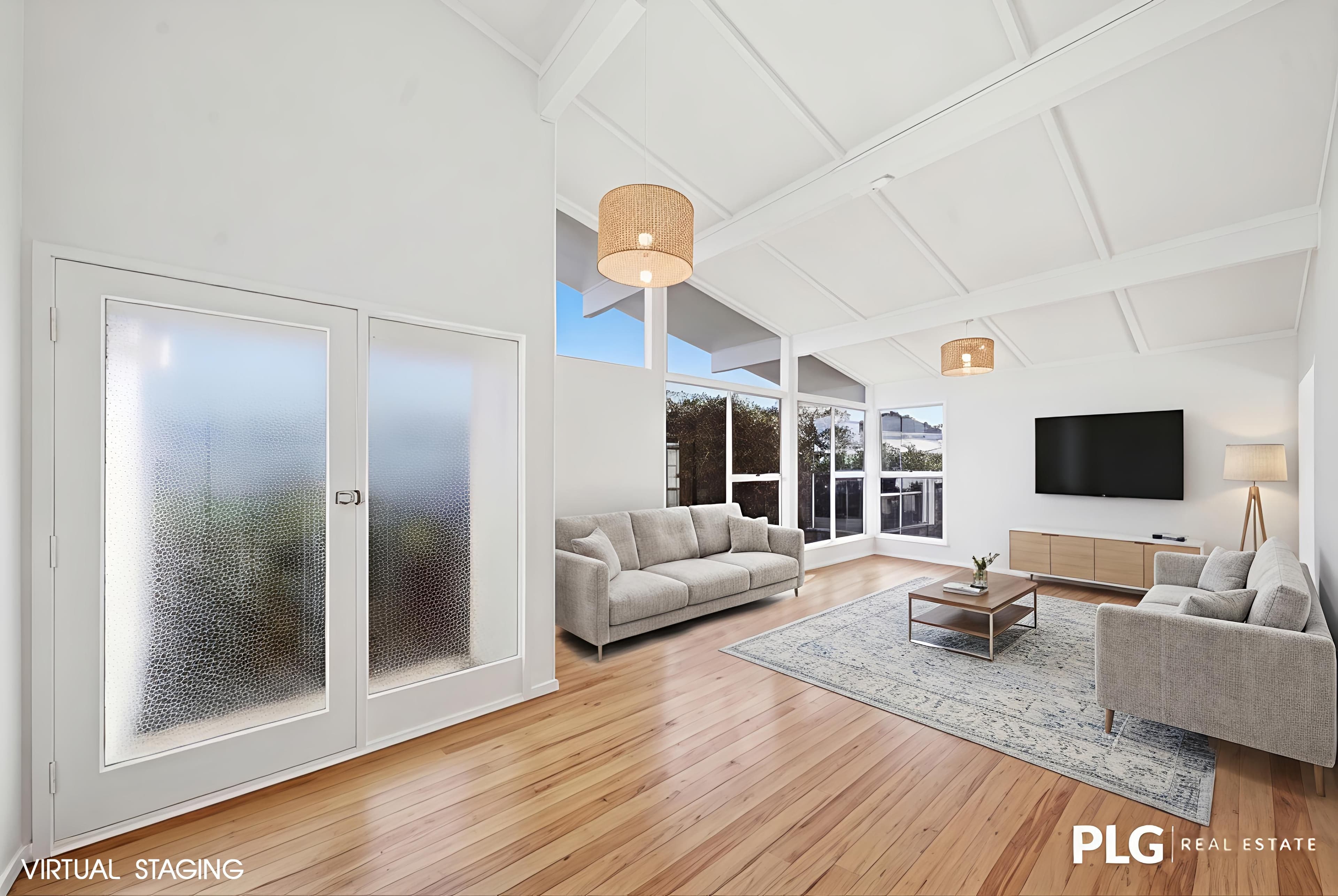 12 Farnborough Crescent: photo 13