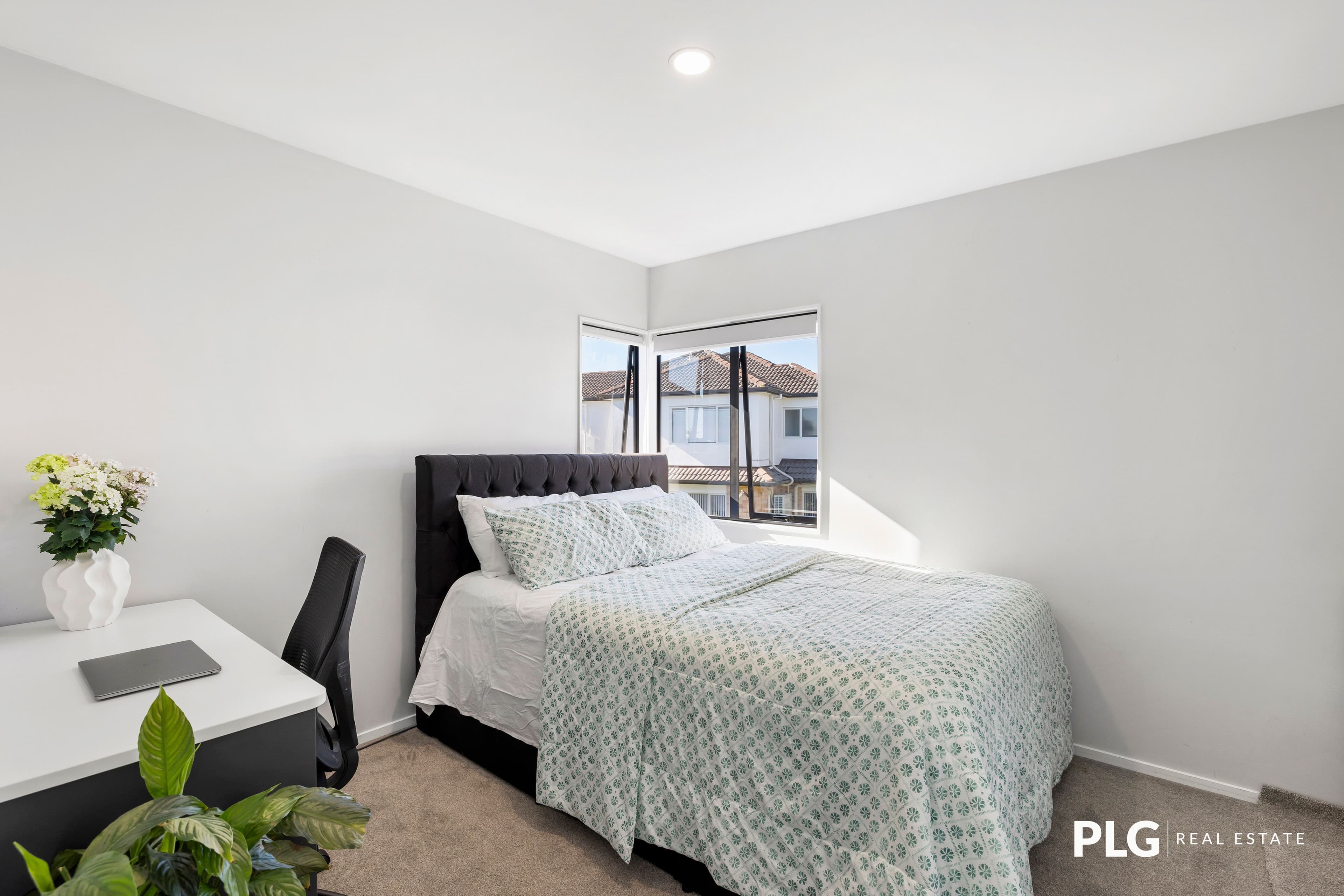 11 Oakville Avenue: photo 6
