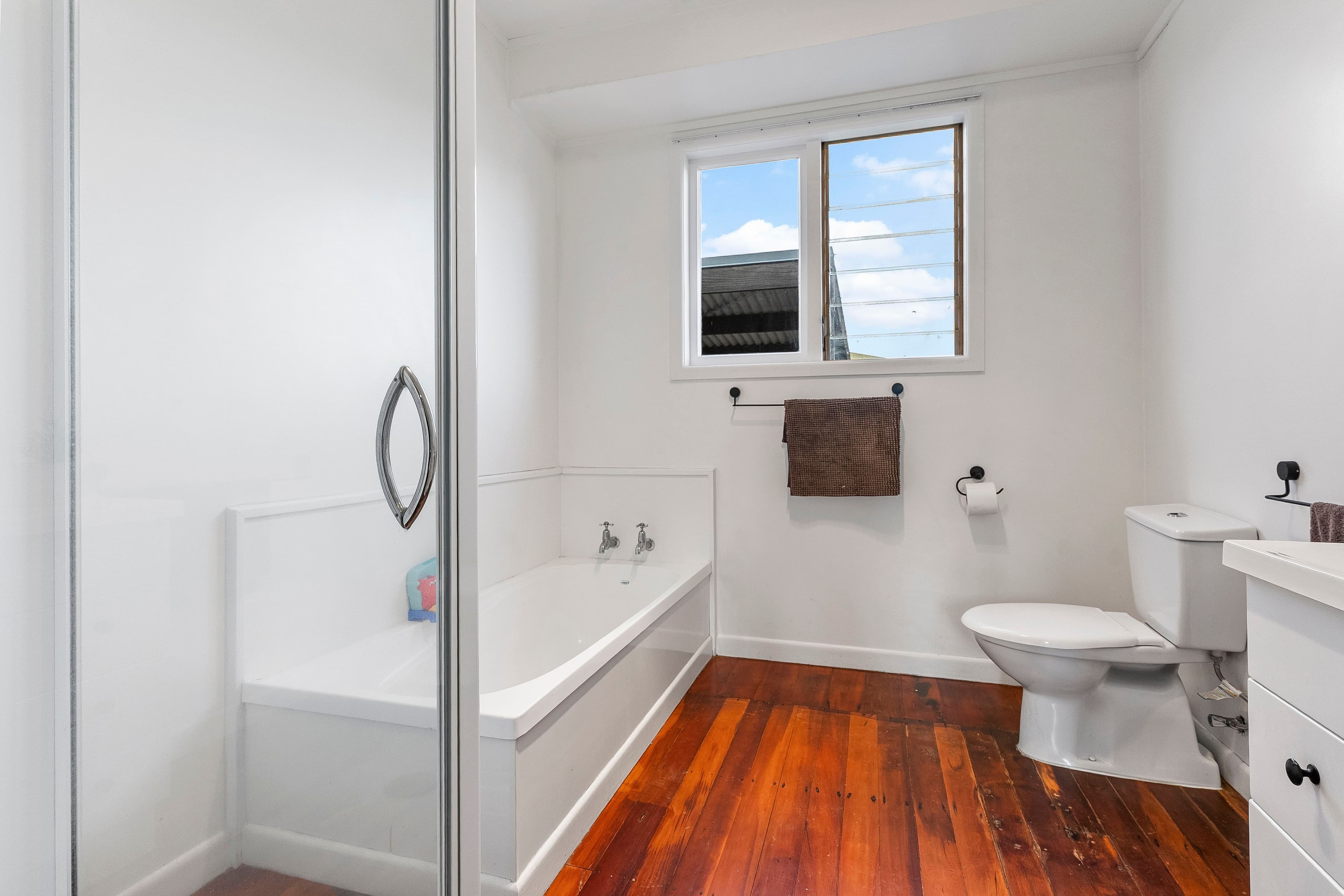 10 Berkeley Road: photo 8