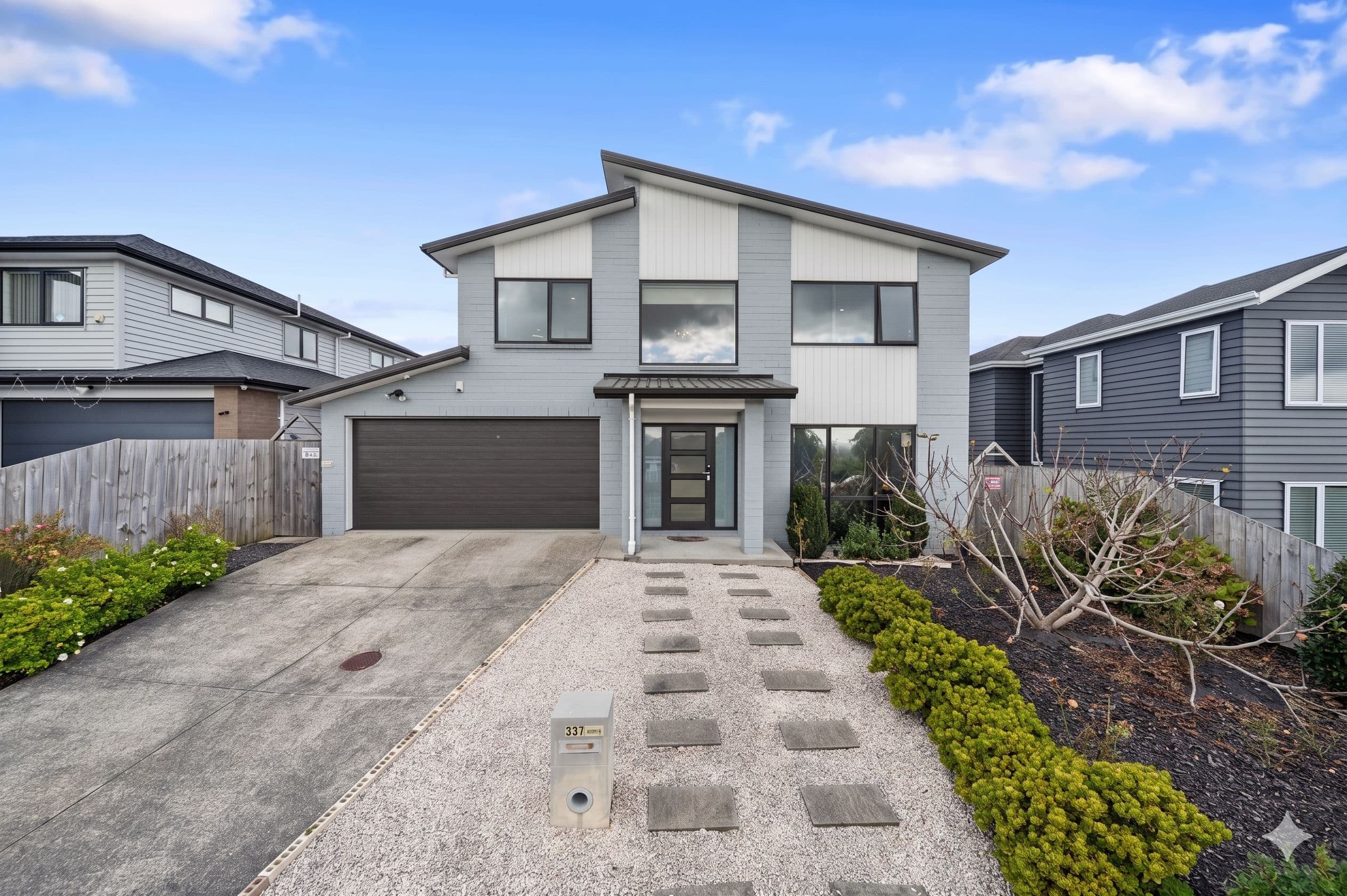 537 Old Wairoa Road: photo 2
