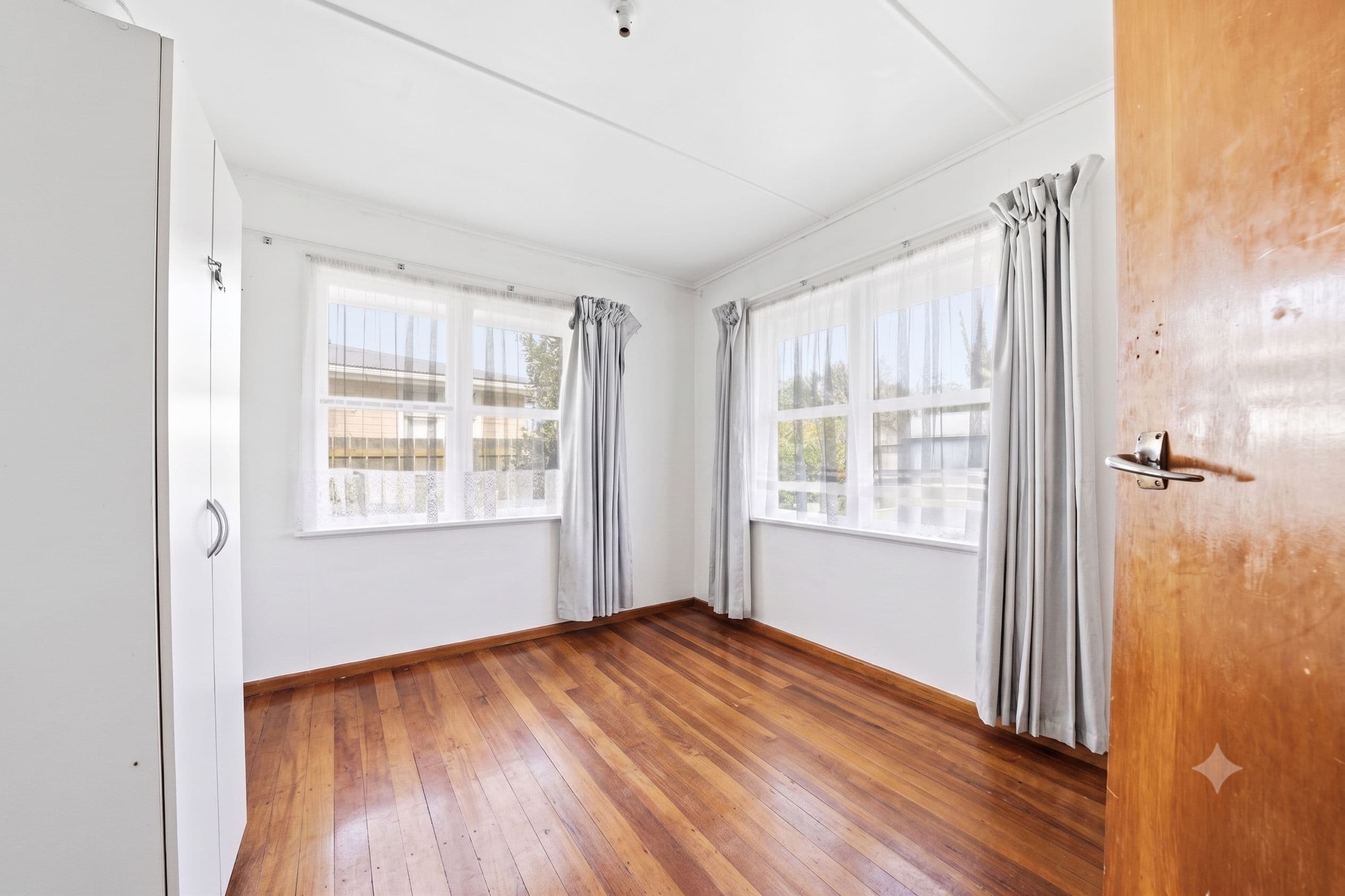 9 Clutha Crescent: photo 9