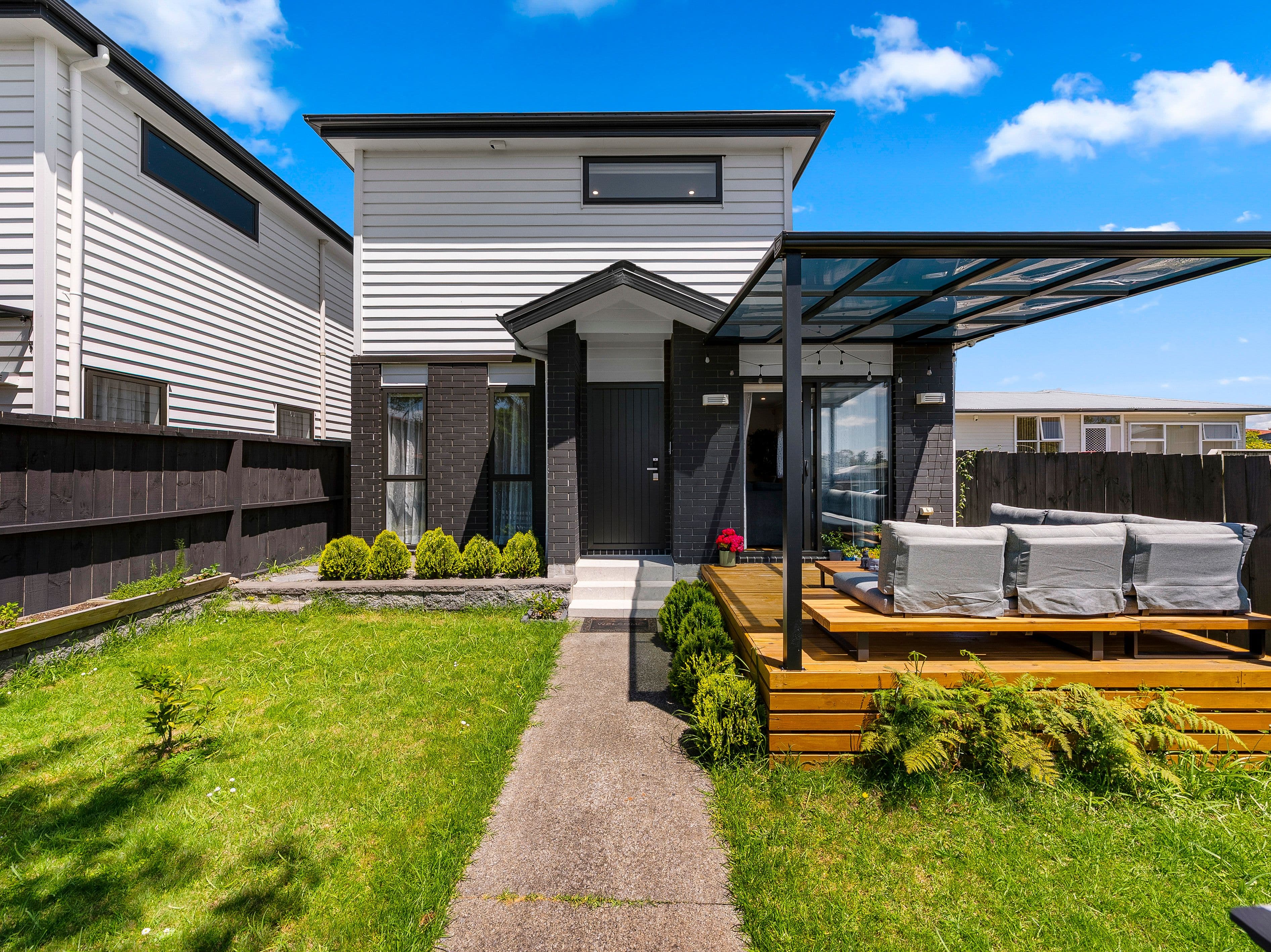 Sold: 11 Friesian Drive, Mangere